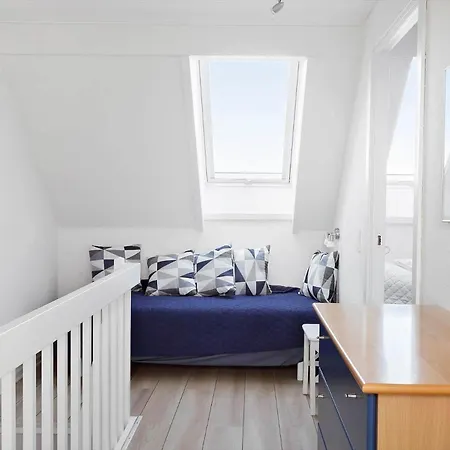 4108-borre-klintholm-havneby-8