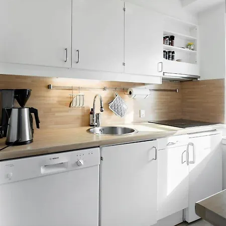 4108-borre-klintholm-havneby-8 * Borre