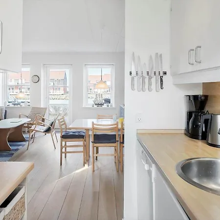 4108-borre-klintholm-havneby-8 Borre